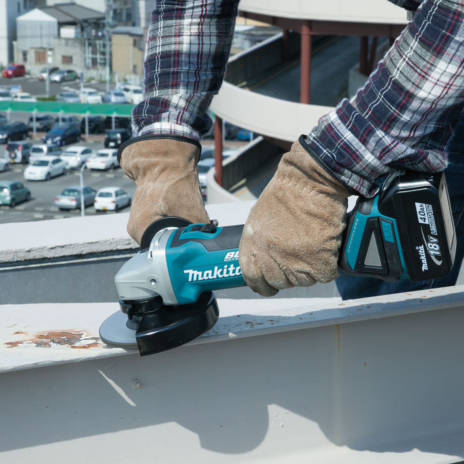 Makita DGA504Z hiiliharjaton akkurälläkkä testissä
